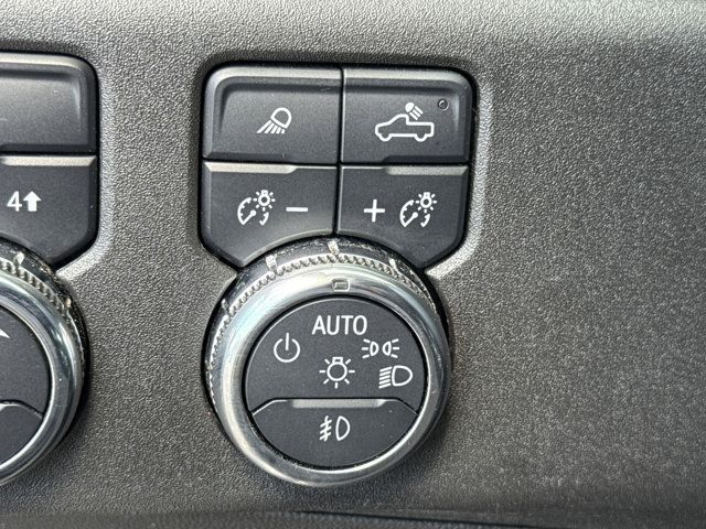 2025 GMC Sierra 1500 SLT - Photo 31