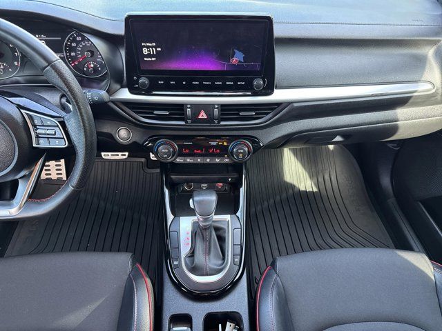2023 Kia Forte GT - Photo 15