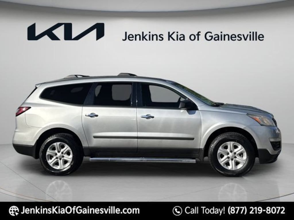 Used 2017 Chevrolet Traverse LS SUV