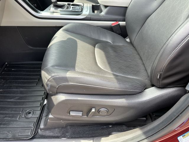 2024 Kia Carnival LX Seat Pkg - Photo 23
