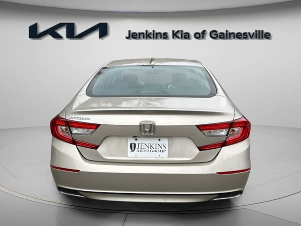 Used 2018 Honda Accord LX Sedan