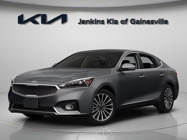 2017 Kia Cadenza Premium's photo