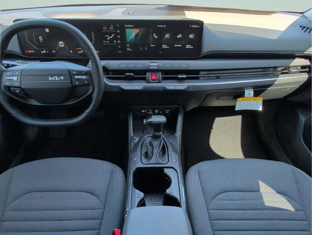 2025 Kia K4 EX - Photo 29