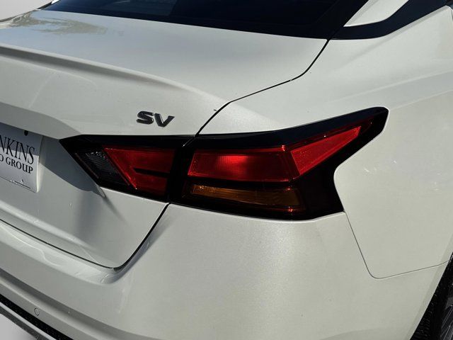 2023 Nissan Altima SV - Photo 10