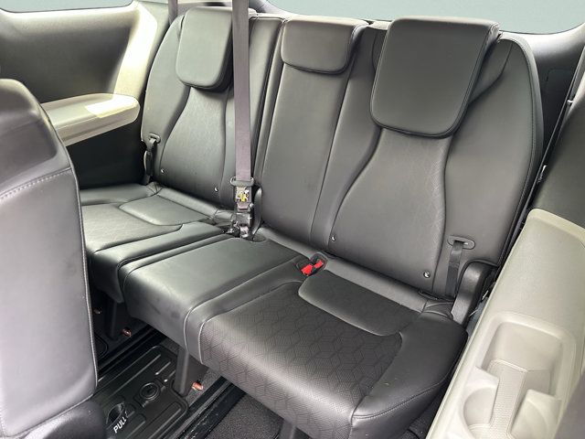 2024 Kia Carnival LX Seat Pkg - Photo 20