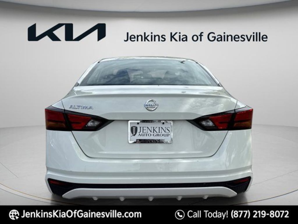 Used 2022 Nissan Altima 2.5 S Sedan