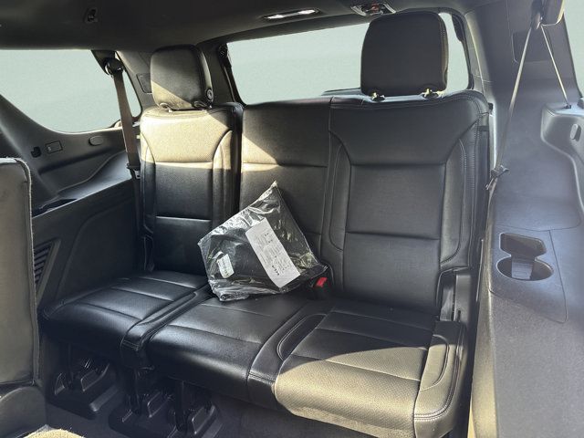 2022 Chevrolet Tahoe LS - Photo 16