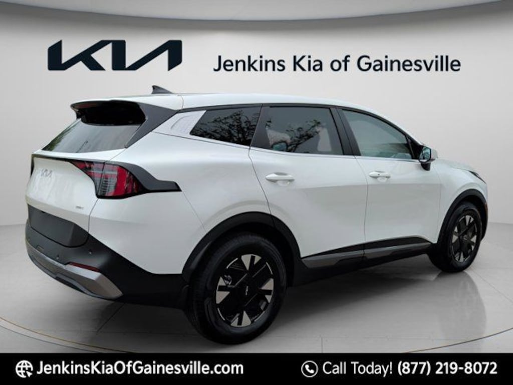 New 2026 Kia Sportage Hybrid LX SUV