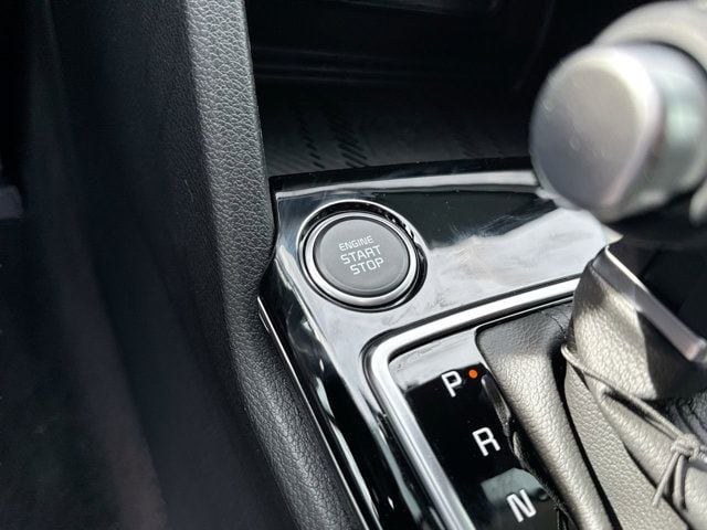 2025 Kia Sportage EX - Photo 27