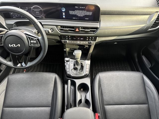 2026 Kia Seltos EX - Photo 16