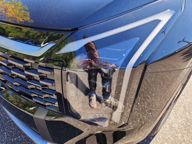 2026 Kia Sportage EX photo 4