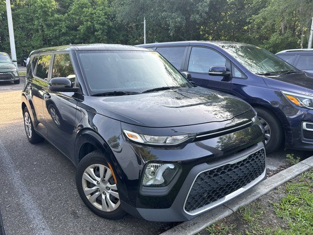 2022 Kia Soul LX - Photo 9