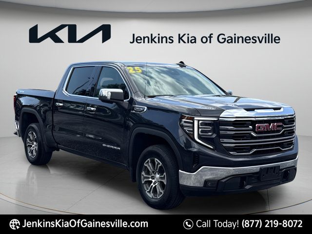 2025 GMC Sierra 1500 SLT - Photo 12