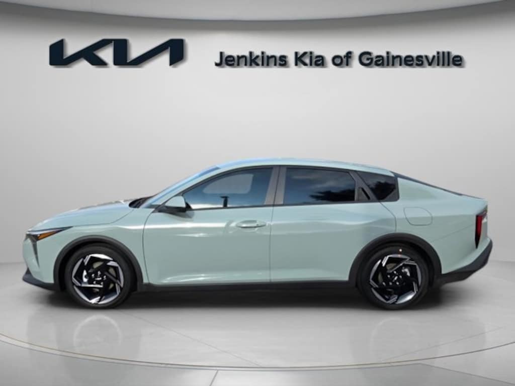 New 2025 Kia K4 EX Sedan