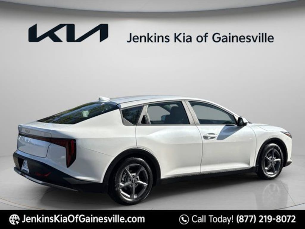 New 2026 Kia K4 LXS Sedan