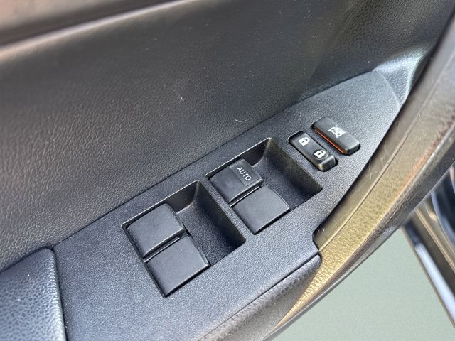 2019 Toyota Corolla SE - Photo 16
