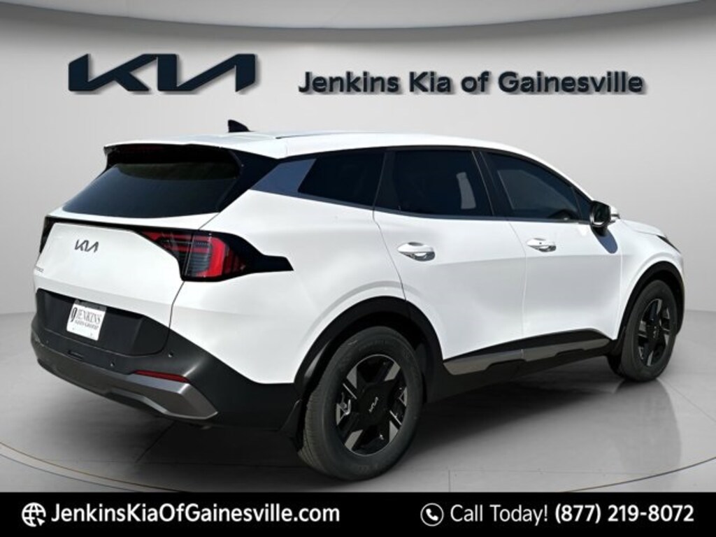 New 2026 Kia Sportage LX SUV