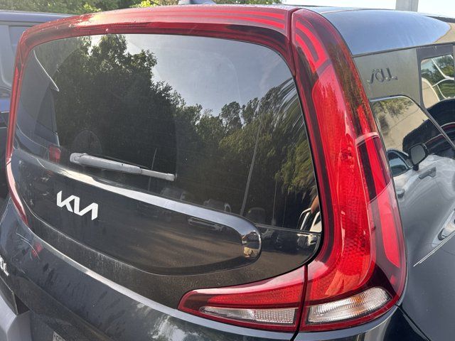 2022 Kia Soul LX - Photo 7