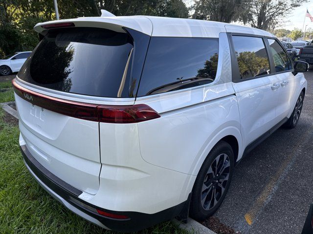 2024 Kia Carnival EX - Photo 7