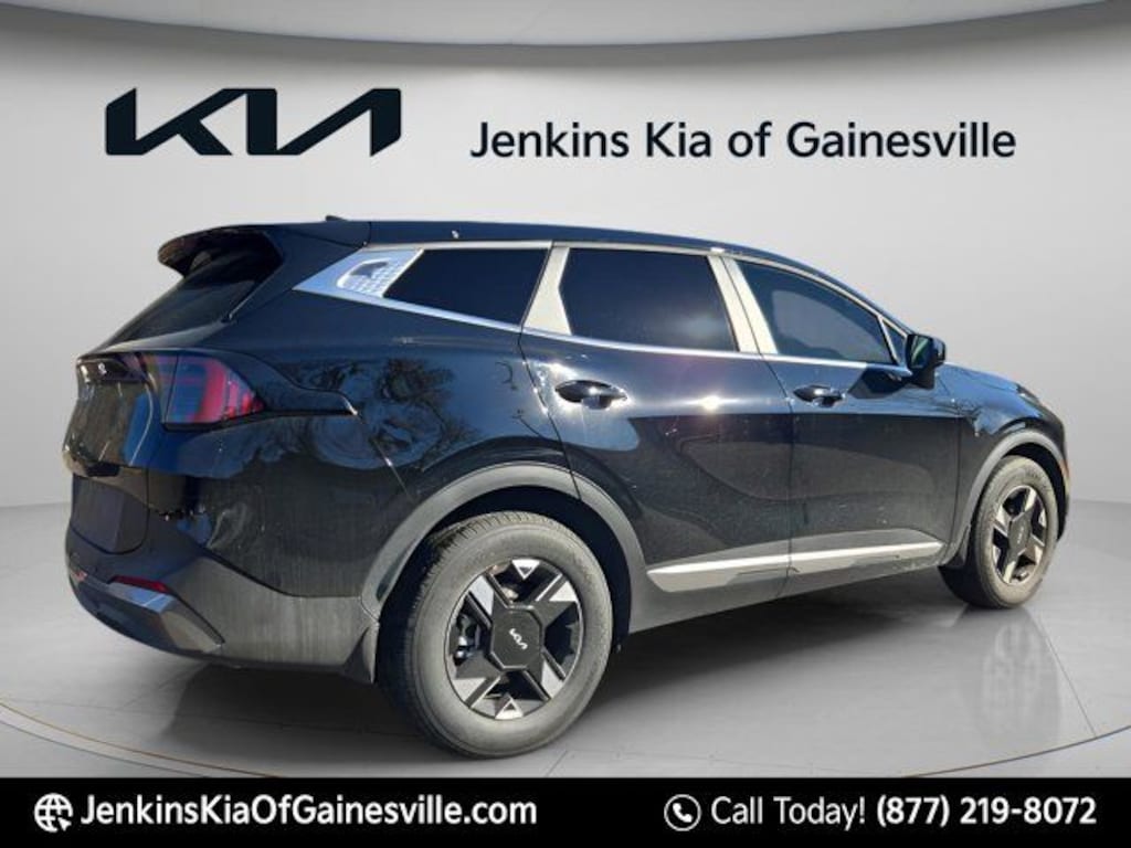 New 2026 Kia Sportage LX SUV