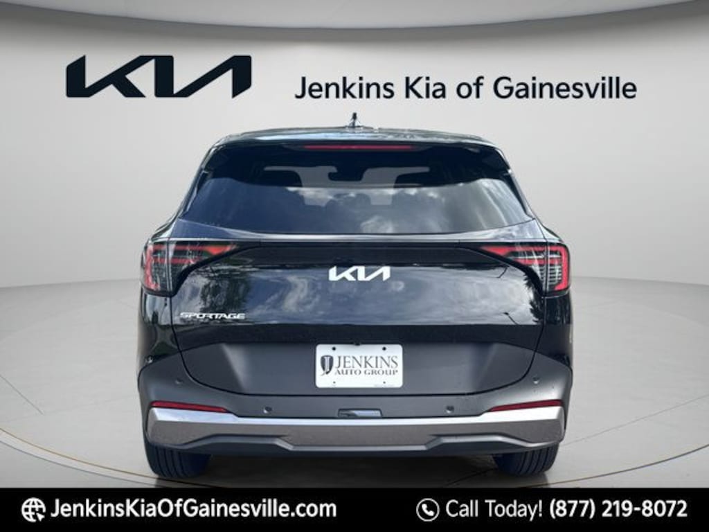 New 2026 Kia Sportage LX SUV