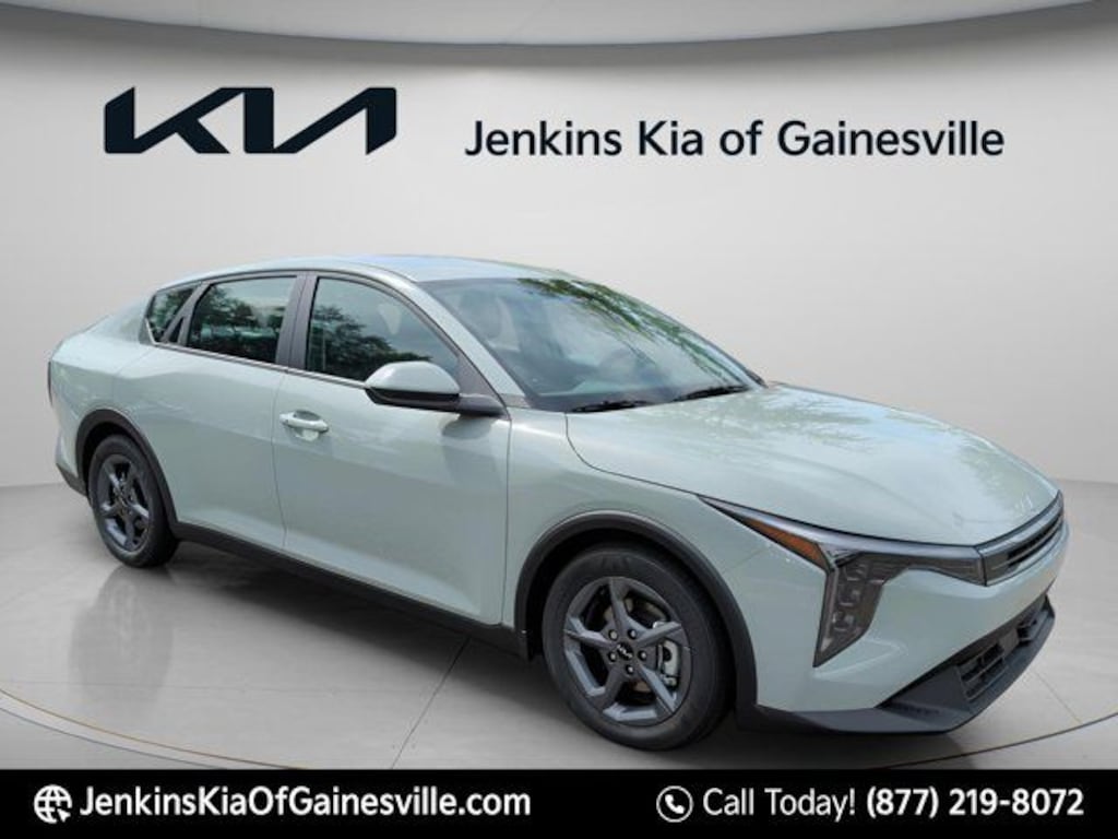 New 2026 Kia K4 LXS Sedan