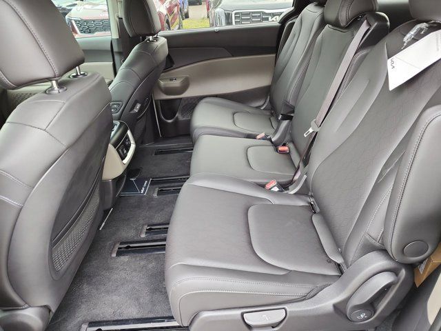 2026 Kia Carnival SX - Photo 14