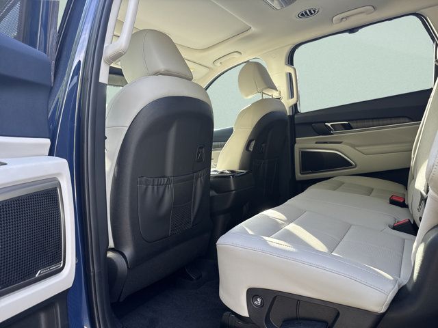 2025 Kia Telluride EX - Photo 15