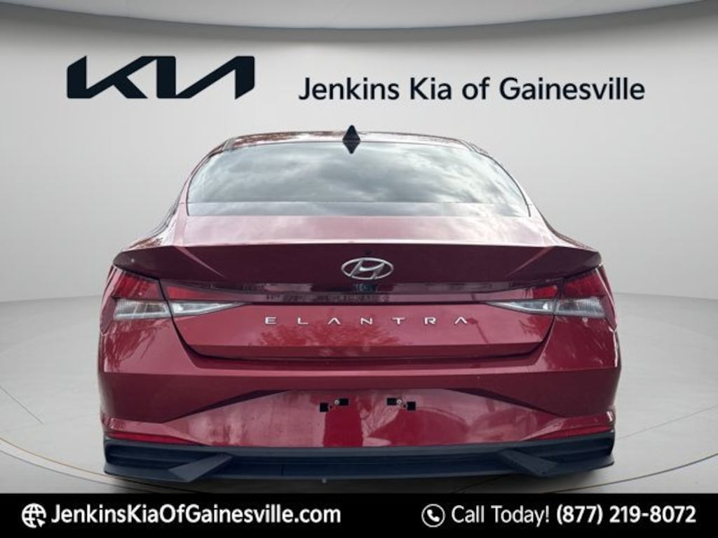 Used 2023 Hyundai Elantra SEL Sedan