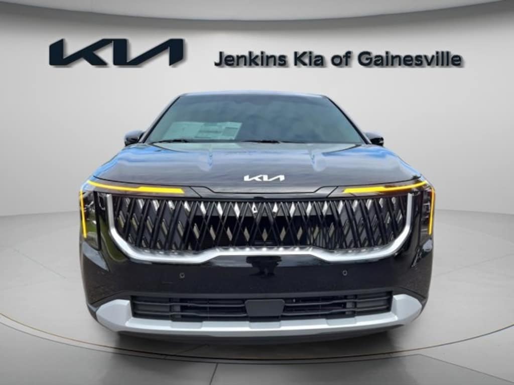 New 2026 Kia Carnival Hybrid LXS Minivan/Van