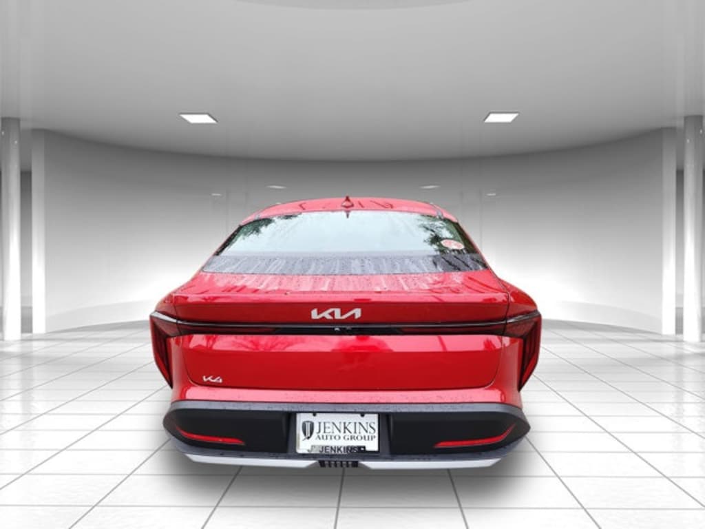 New 2025 Kia K4 LXS Sedan