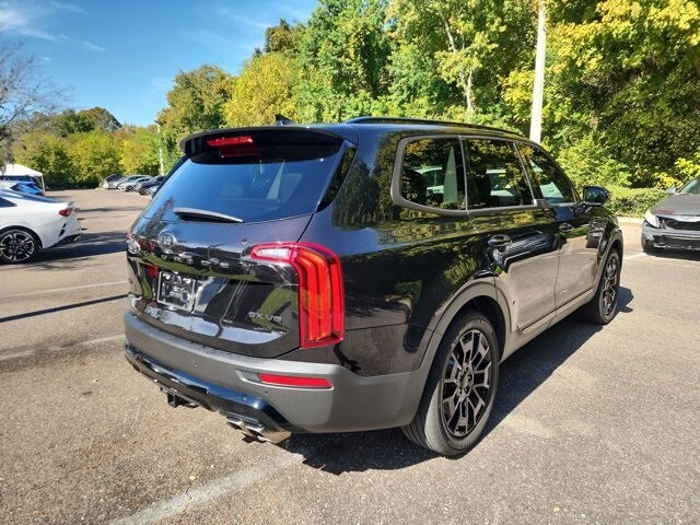 2021 Kia Telluride SX photo 2