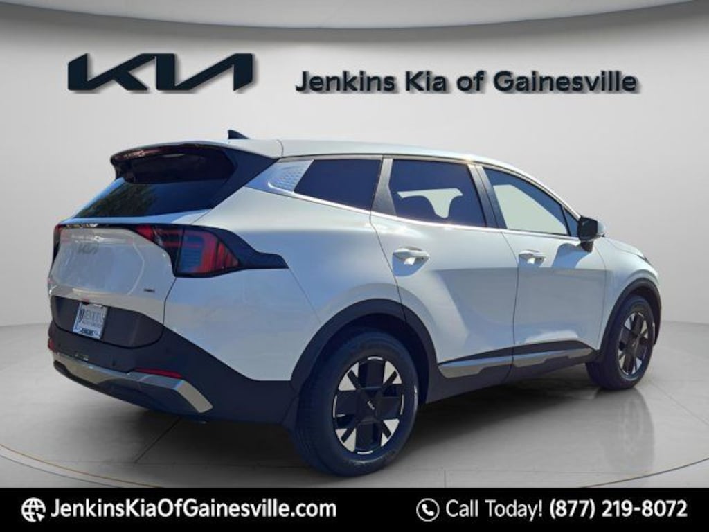 New 2026 Kia Sportage Hybrid LX SUV