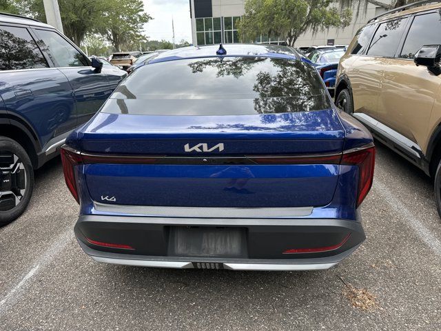 2025 Kia K4 LXS - Photo 9