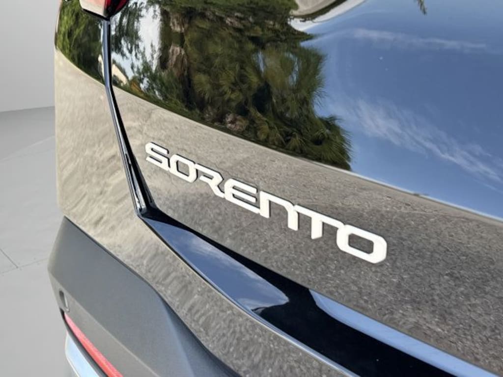 New 2026 Kia Sorento S SUV