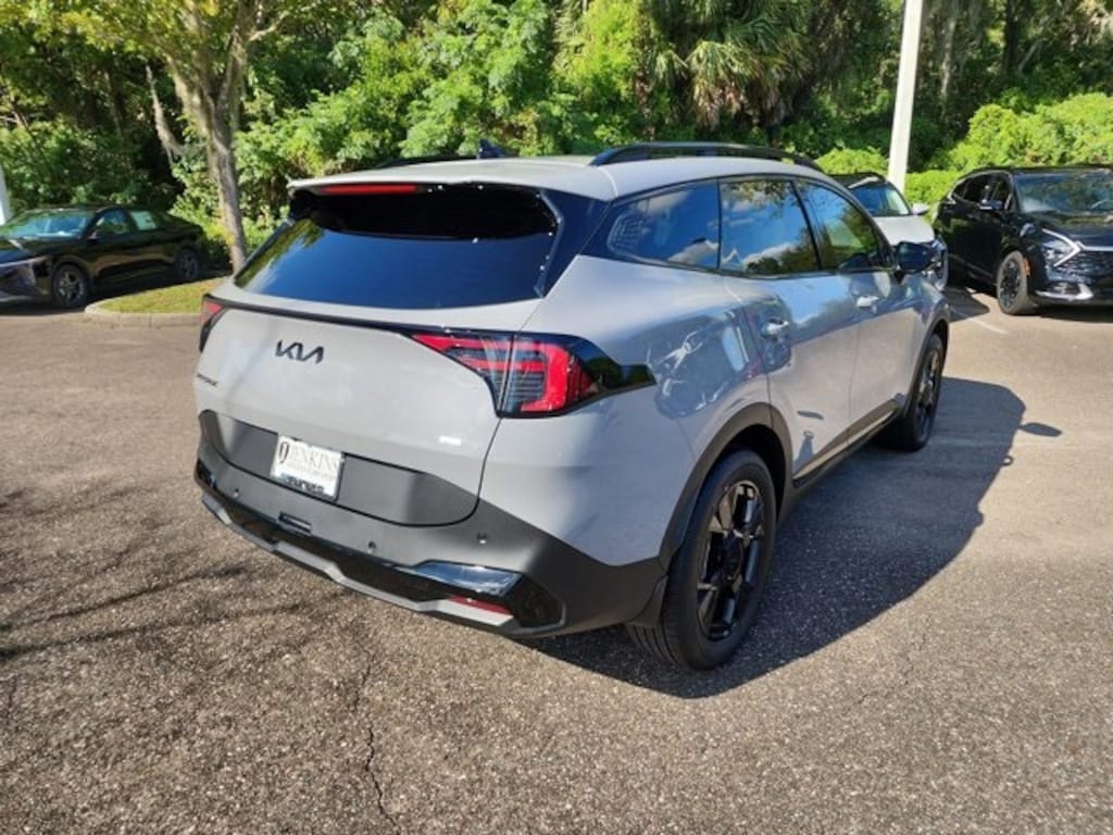 New 2026 Kia Sportage Hybrid X-Line SUV