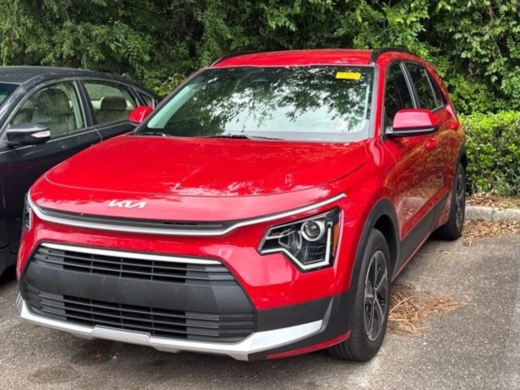 Used 2026 Kia Niro LX SUV