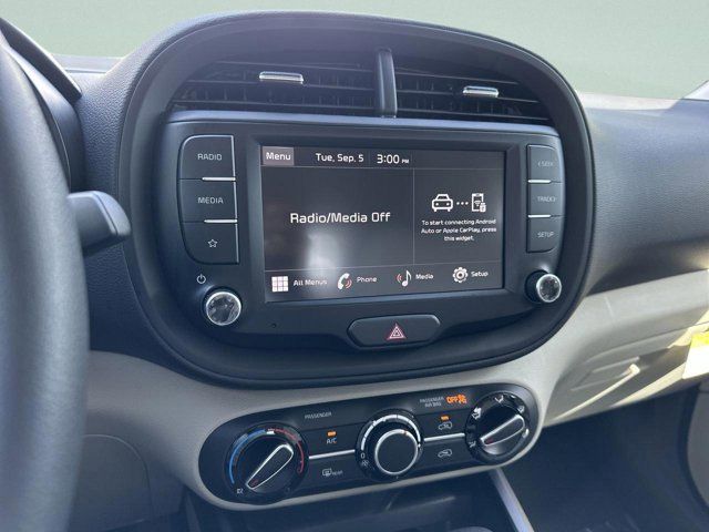 2023 Kia Soul LX - Photo 17