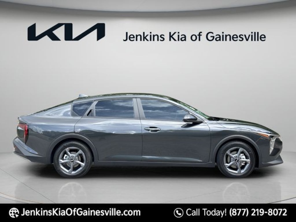 New 2026 Kia K4 LXS Sedan