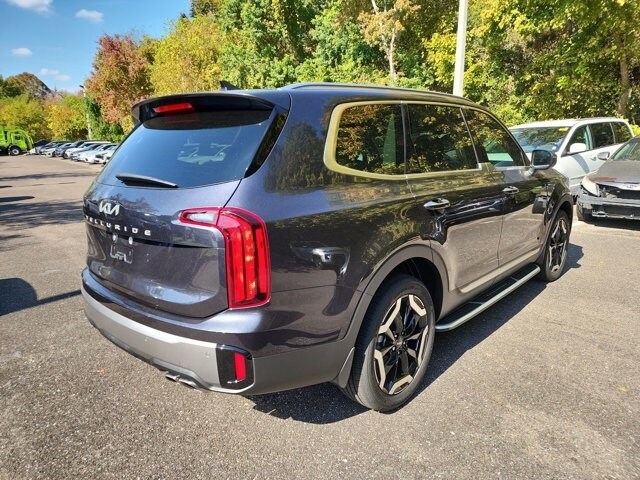 2025 Kia Telluride S photo 2