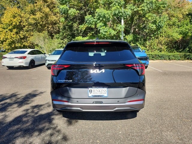 2026 Kia Sportage EX photo 3