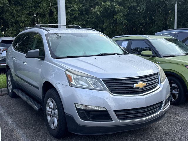 2017 Chevrolet Traverse LS SUV