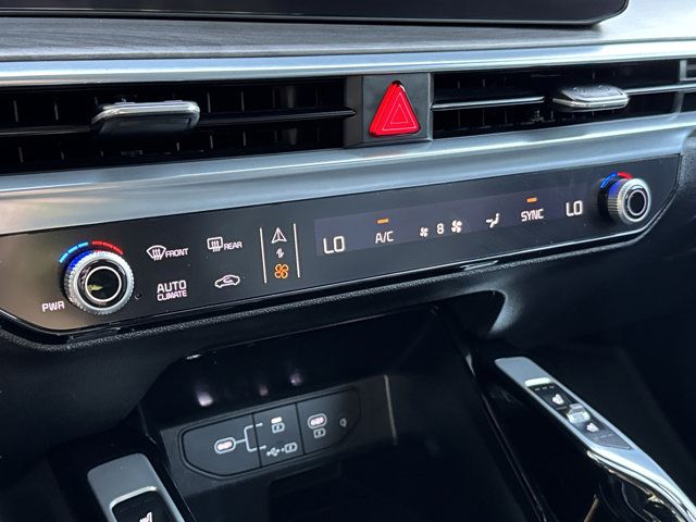 2025 Kia Sorento X-Line SX - Photo 25