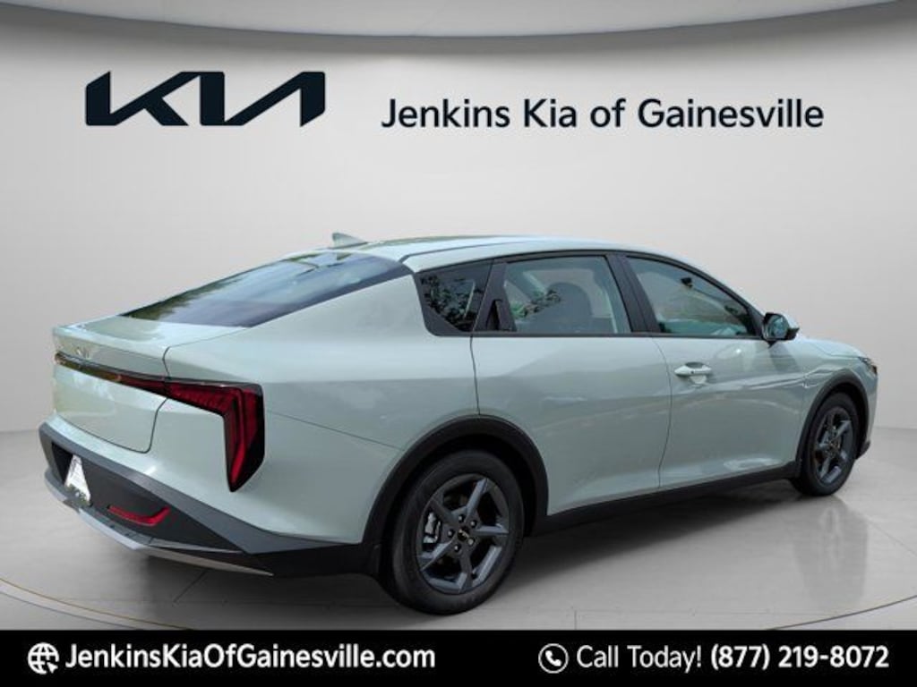 New 2026 Kia K4 LXS Sedan