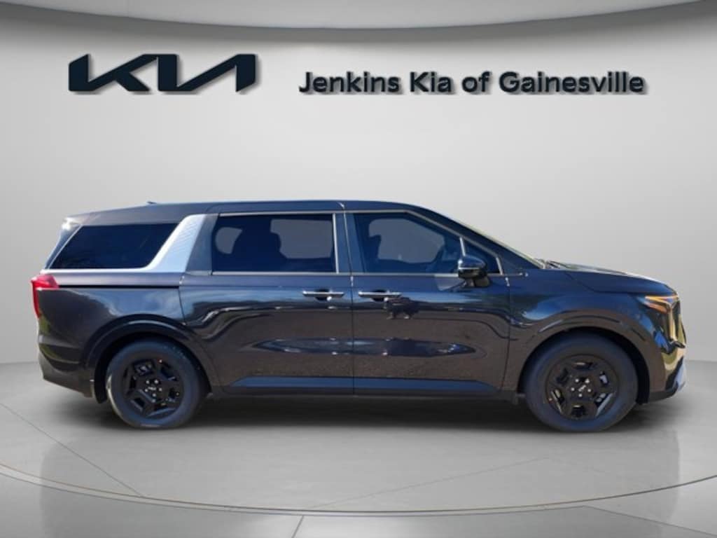 New 2026 Kia Carnival LXS Minivan/Van