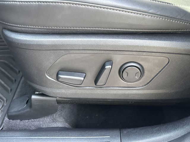 2025 Kia Sorento X-Line SX - Photo 22