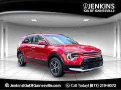 2025 Kia Niro SX SUV