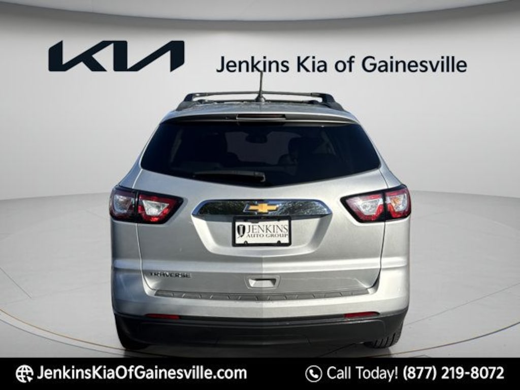 Used 2017 Chevrolet Traverse LS SUV