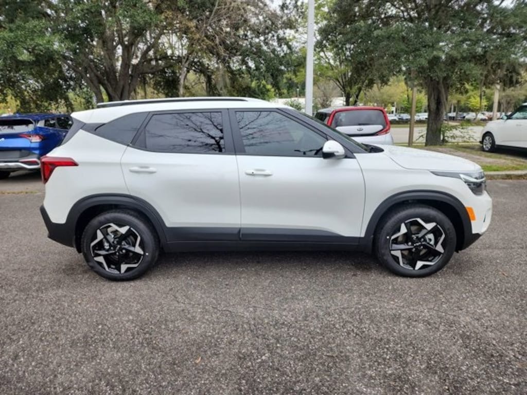 New 2026 Kia Seltos S SUV