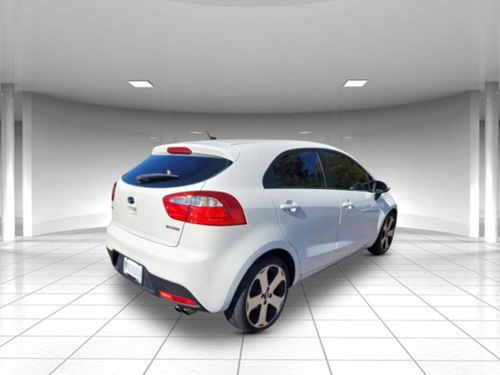 Used 2012 Kia Rio5 SX Hatchback